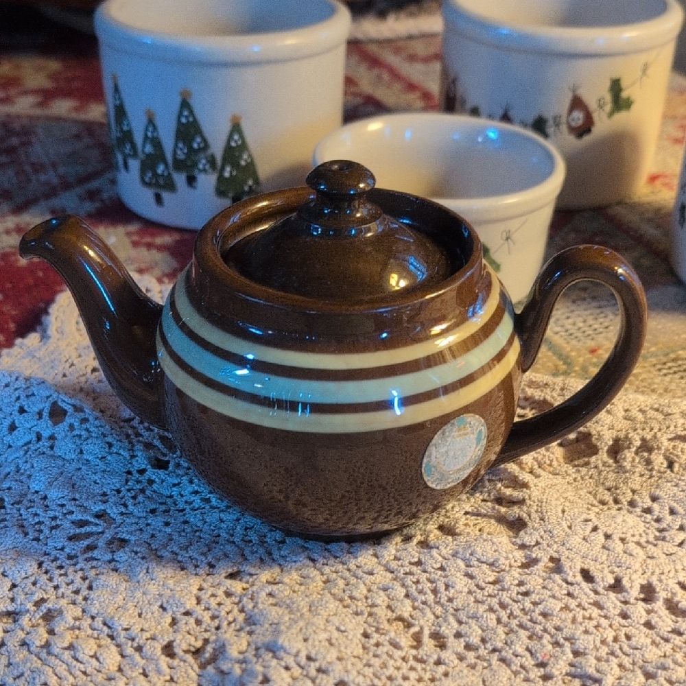 Vintage L.B Brown Betty Ceramic Teapot